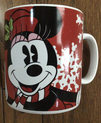 Brand new Minney Mouse Christmas mug 5 in. tall ,4.5 in. wide 
