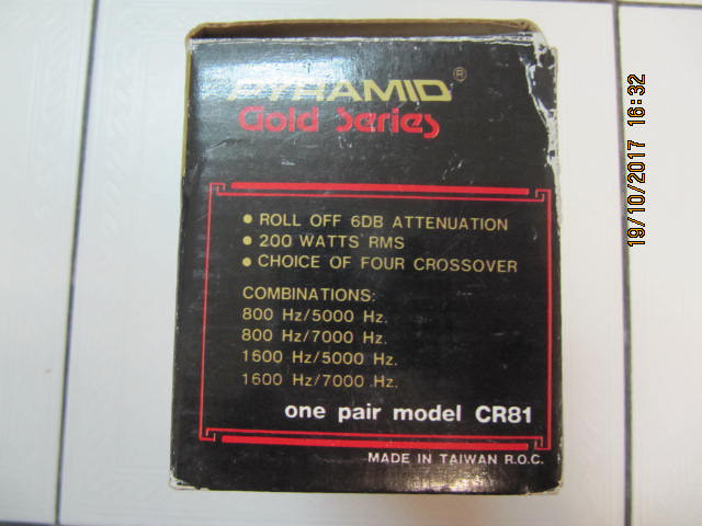 Classic Pyramid Gold Series Model CR81 3 Way Crossover Circa1984 in Speakers in Mississauga / Peel Region - Image 2