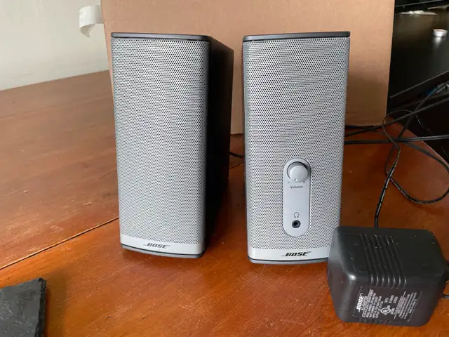 Bose Companion 2 Series II Computer Speakers – Working, Great in General Electronics in Mississauga / Peel Region - Image 2