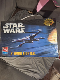 Star wars x-wing fighter. 