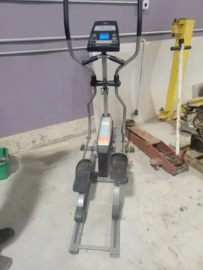 Looking to get rid of our tempo 620E elliptical. had it for quite a few years, just upgraded asking...
