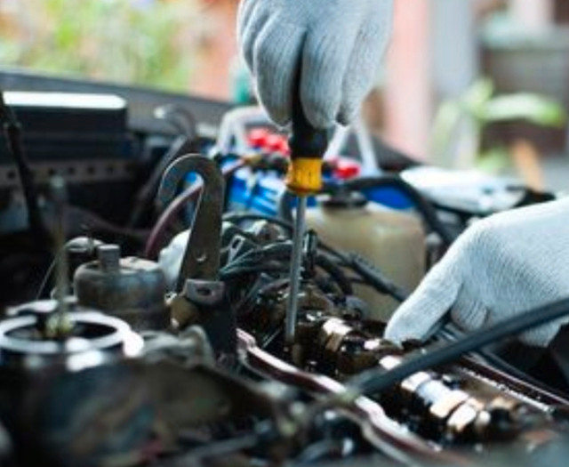 Back Yard Mechanic Services in Other in Winnipeg