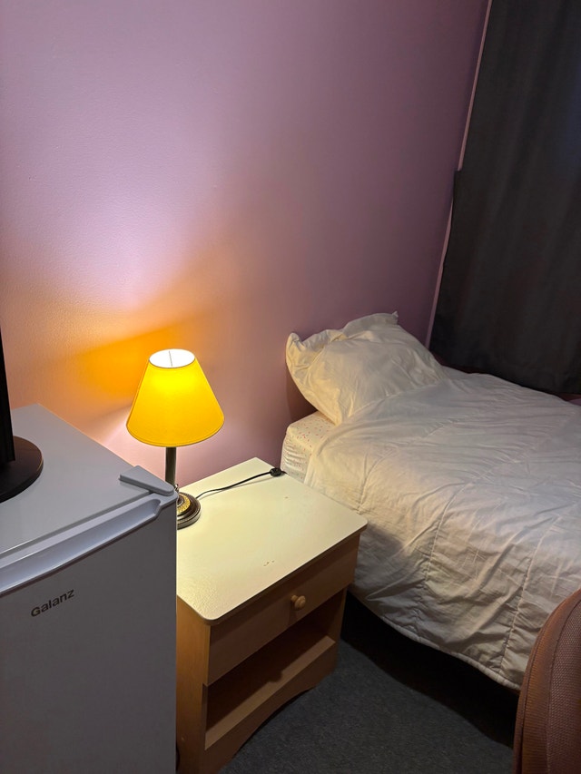 Chambre à louer 1-9-2026 pres du Cegep Lévis Lauzon — photo 1