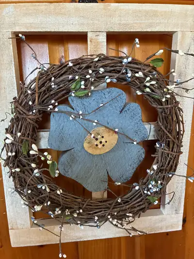 Primitive Window Decor…, View more