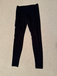 Lululemon full length, black leggings - size 4/6