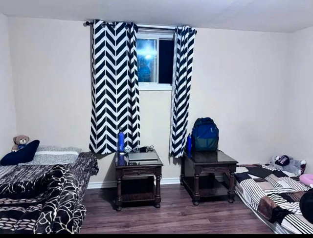 Room for rent in Room Rentals & Roommates in Cornwall