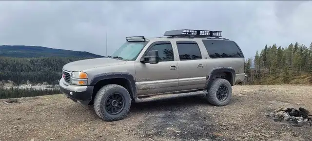 GMC Yukon XL 2500