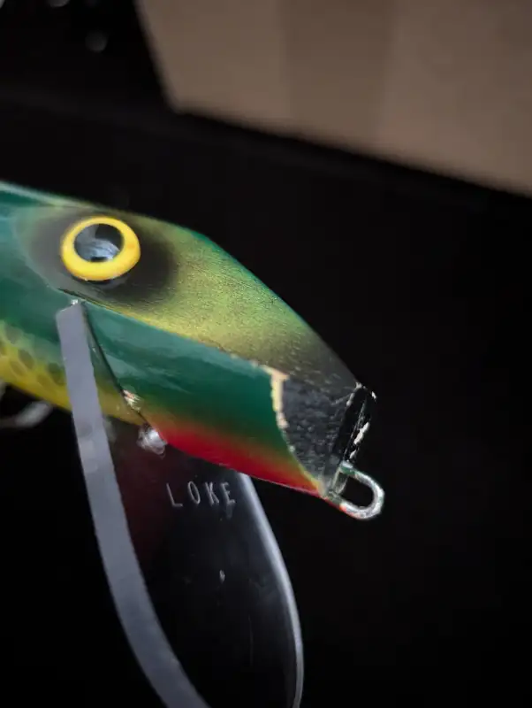 VINTAGE LOKE  LURES 10" MAHOGANY LURES FOR MUSKY AND PIKE in Fishing, Camping & Outdoors in Sarnia - Image 5