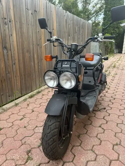 2020 Honda Ruckus, 49 cc, stock, motorcycle licence not required, 2325 km, $3000
