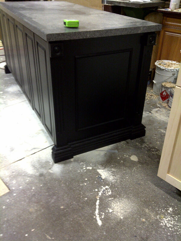 84''  black kitchen Island with 6 doors in Kitchen & Dining Wares in Markham / York Region - Image 2