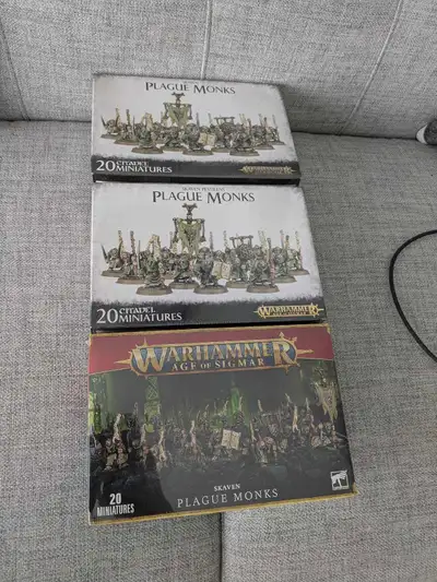 Warhammer Age of Sigmar Skaven Plague Monks, View more