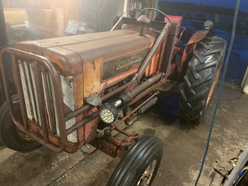 International b414 tractor for sale Farming Equipment Norfolk