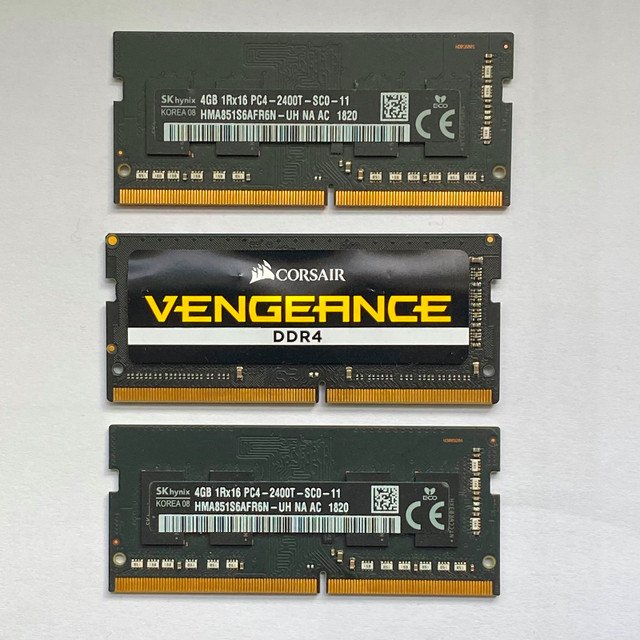 3 DDR4 RAM MEMORY 2400 CARDS in System Components in City of Toronto