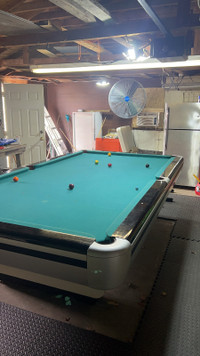 LARGE POOL TABLE NEED GONE