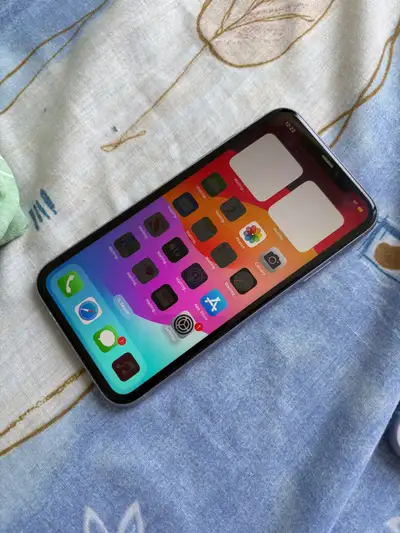 Apple iPhone 11 256GB, View more