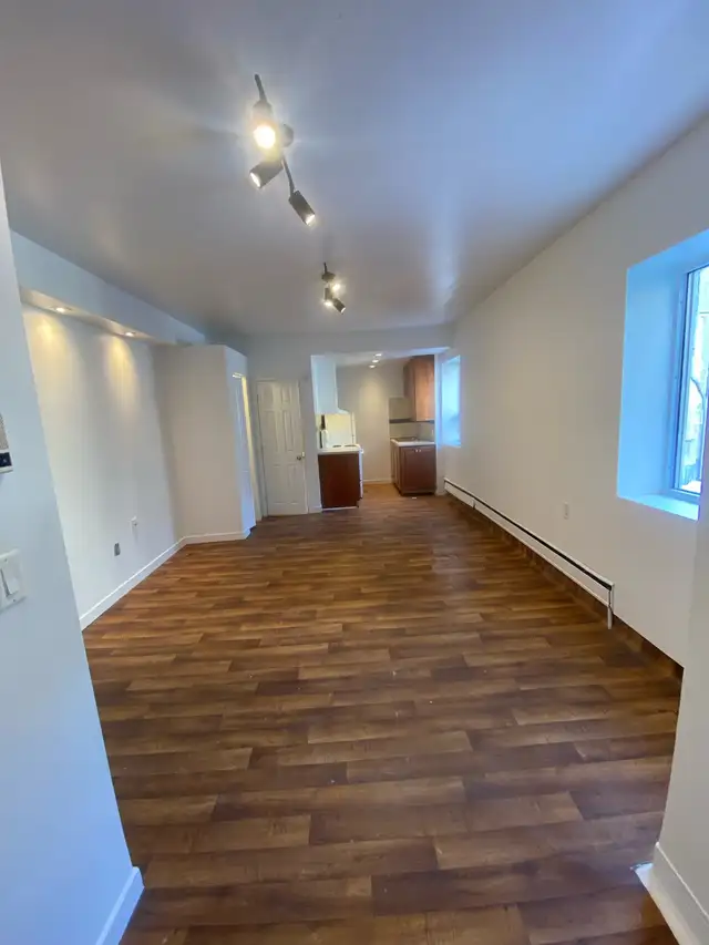 Bachelor unit in Durand