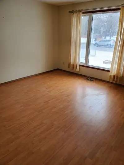 House for rent near adsum park near to all amenities 4 parking slots at back bus stop nearby newly r...