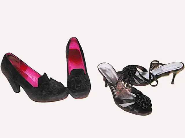 15 Paires de souliers de 5 et demi à 7 in Women's - Shoes in Québec City - Image 3