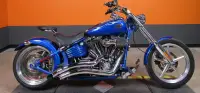 Harley Davidson Rocker C - Vance & Hines Exhaust