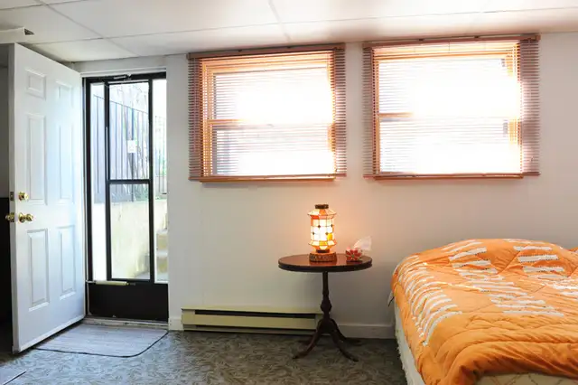 Large bsmt. room with own kitchen & bathroom. Finch/Warden