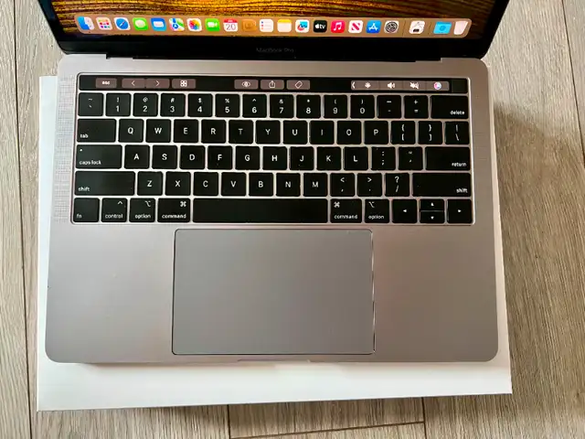 MacBook Pro 13-inch, 2018 in Laptops in City of Montréal - Image 3