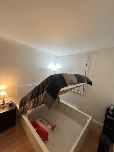 Hi, a room is ready for rent in Garineau Alexandre-Taché. 650$ per month with all included plus the...