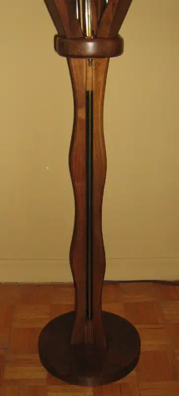 Unique VTG. 1960s Teak and Brass Floor Lamp with Frosted Shades in Indoor Lighting & Fans in City of Toronto - Image 10