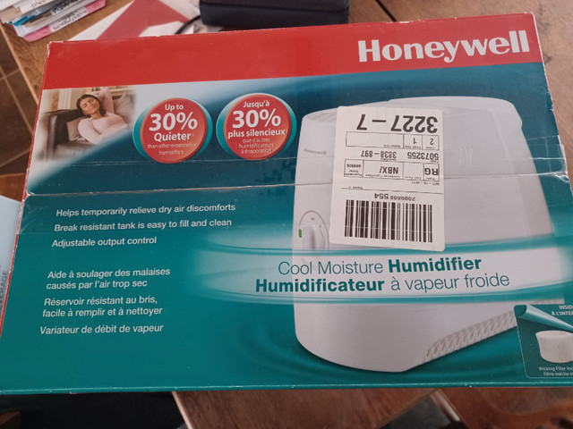 Cool Moisture Humidifier in Heaters, Humidifiers & Dehumidifiers in Moncton - Image 2