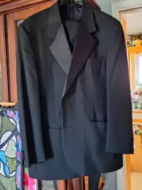 Men's suit 