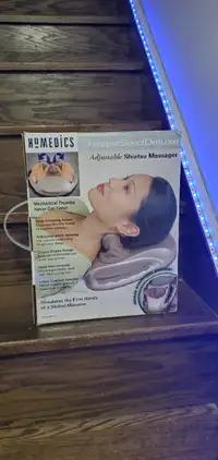 Adjustable Shiatsu Massager