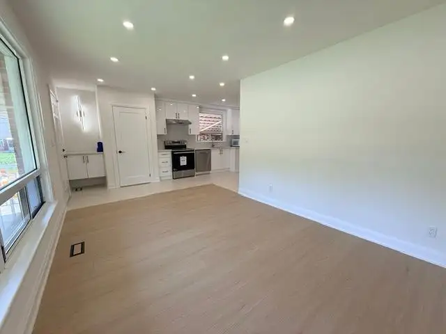 upper level house for rent in Room Rentals & Roommates in St. John's - Image 4
