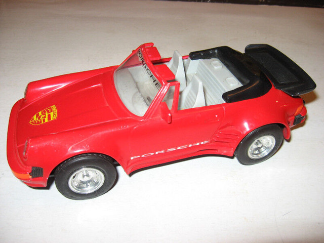 Hot Wheels Mustang Model kit auto déja coller dans Art et objets de collection  à Longueuil/Rive Sud - Image 3