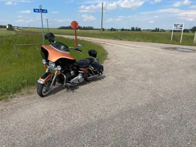 FINANCING AVAILABLE through Gasoline Alley Harley Davidson Road King with Reckless Motorcycle audio...