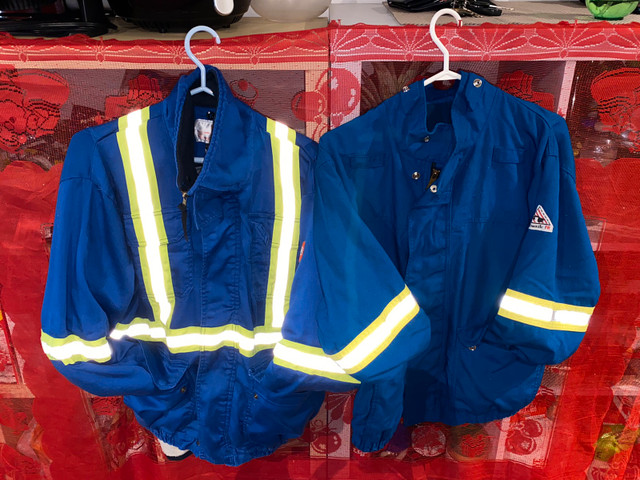 Hi vis visibility reflective flame resistant safety work jacket dans Autre  à Ville de Montréal
