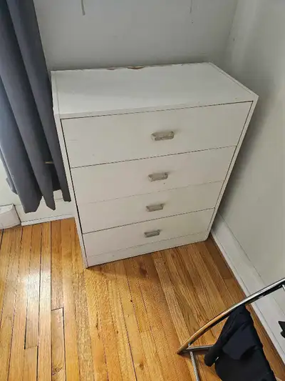 Meuble à tiroirs/ petite commode, View more