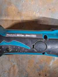 Makita nibbler