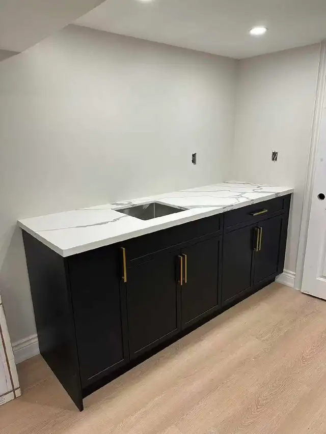 Quartz Countertop & Backsplash Installation 571064823097610243