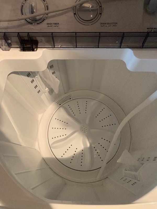 SingleTub Washing Machine / Machine À Laver À Cuve Unique Laveuses