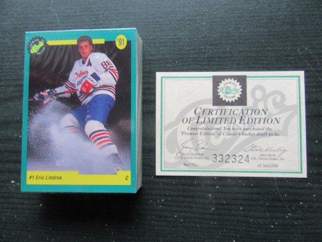 HOCKEY CARDS - CLASSIC / ARENA in Arts & Collectibles in Bedford