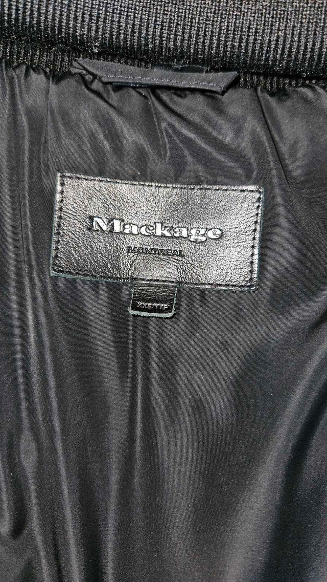 Mackage jacket women's USED XXS in Women's - Tops & Outerwear in Markham / York Region - Image 2