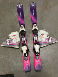 Ski 100 et bottes 19.5 fille
