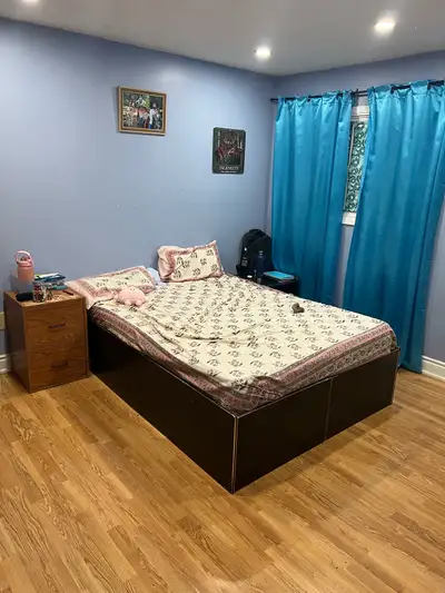 Bedroom available for rent on sharing basis