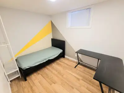 Rent: $750 / month (All utilities included: electricity, water, heating, Wi-Fi) Available: May 31~ O...
