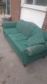 Sofa a donner/Verdun