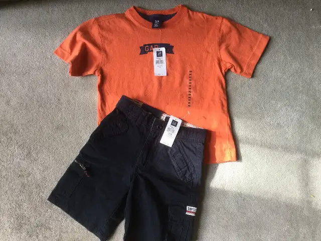 BRAND NEW - 75% OFF - GAP SUMMER OUTFIT - SIZE 4 in Clothing - 4T in Hamilton - Image 2