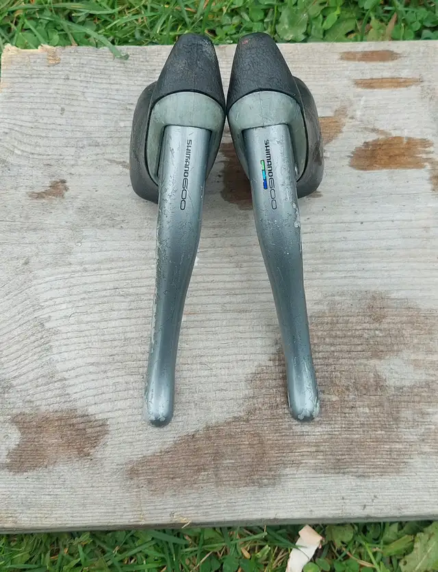 Shimano 600 Tri-Color Brake Lever BL-6401 (Japan)