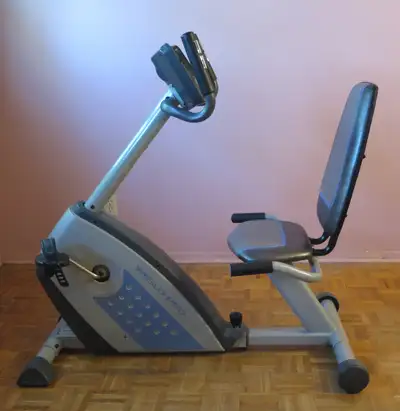 Vélo stationnaire incliné / Stationary Bicycle, View more