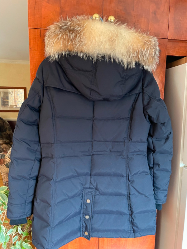 Manteau d'hiver pour femme de marque Pajar dans Femmes - Hauts et vêtements d'extérieur  à Longueuil/Rive Sud - Image 3