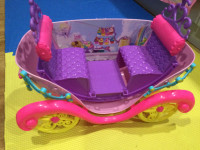 Carrosse pour Barbie