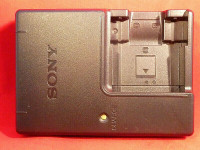 Genuine Sony BC-CS3 Battery Charger